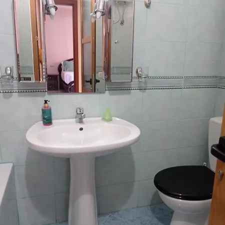 Spacious 2 Bedroom Center By Lunasol * Durres
