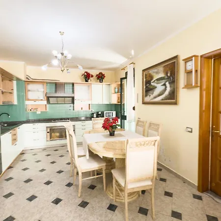 Spacious 2 Bedroom Center By Lunasol Apartment Durres