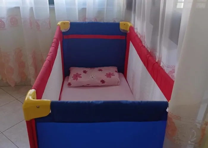 Spacious 2 Bedroom Center By Lunasol