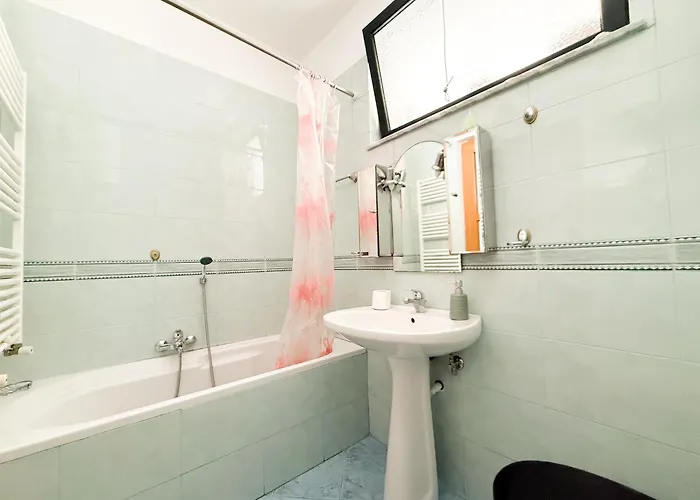 Appartement Spacious 2 Bedroom Center By Lunasol Durrës